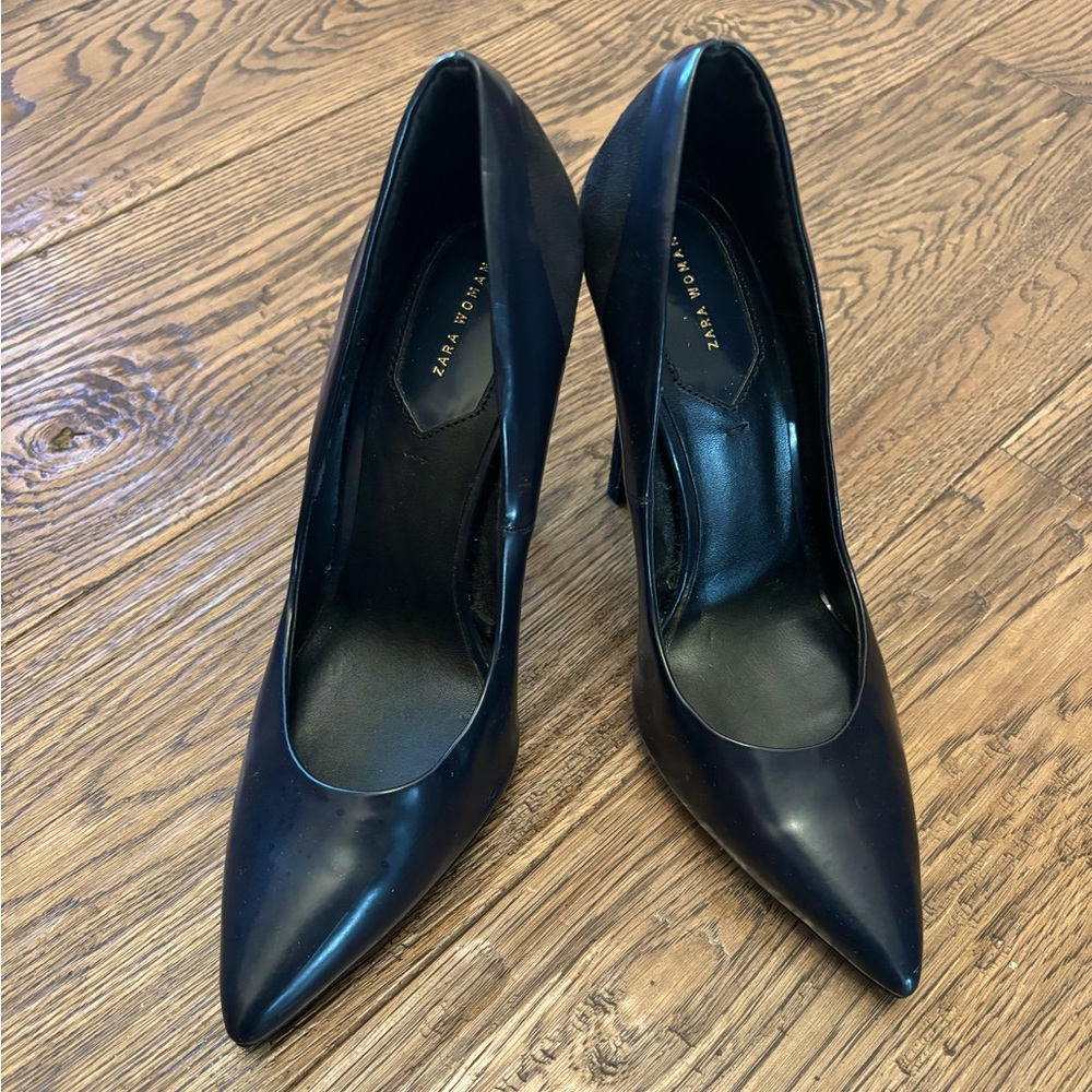 SOLD!  Zara Leather Navy Blue Heels Size 7.5
